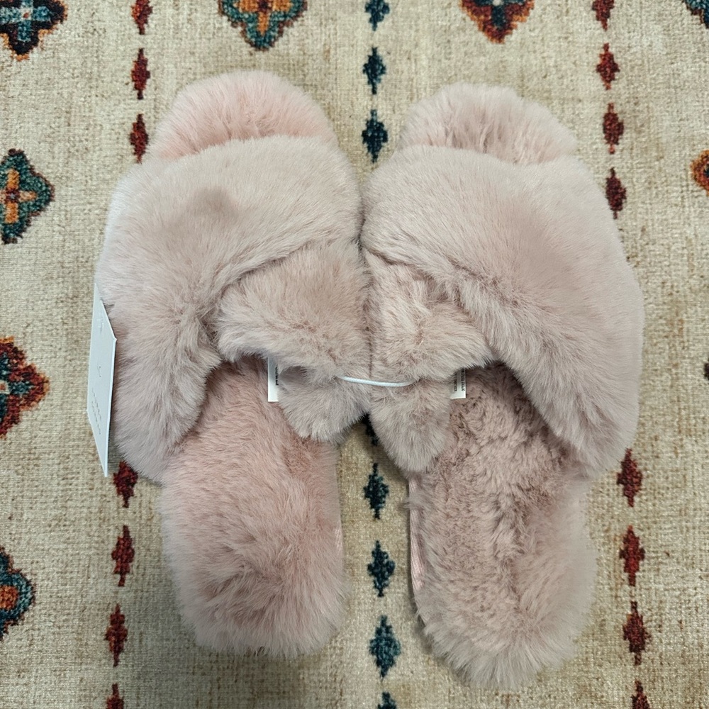 Lauren Conrad Pink Slippers